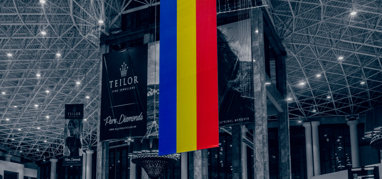 White Matte 2/sided 440gsm Indoor Retail