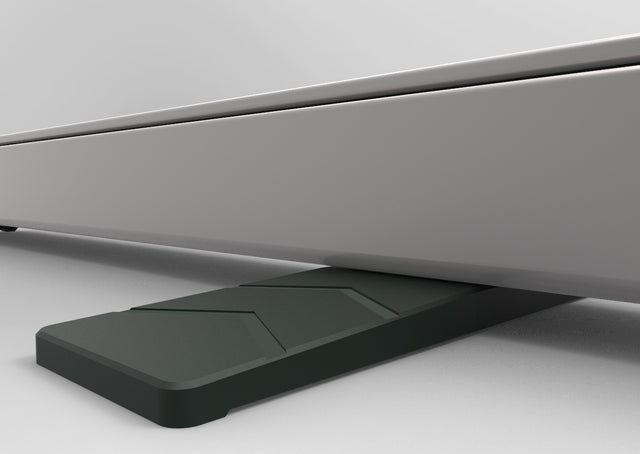 Pull up Stand 850mm (10 per box) with Padded Bag